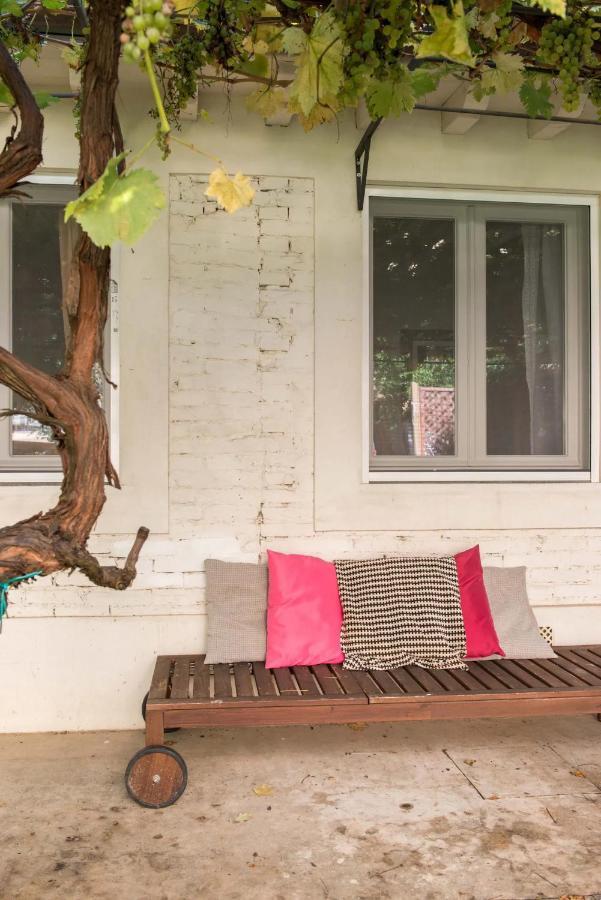 Boutique With Private And Garden Oasis Apartamento